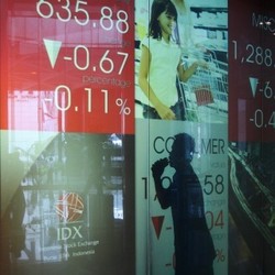 Anjlok Hingga 64%, Saham Sekawan Dibekukan Lagi
