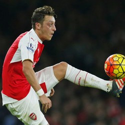 Oezil Mesin Assist The Gunners