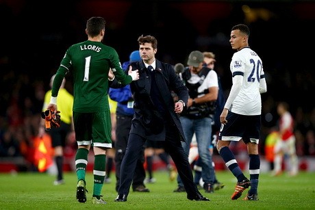 Spurs Bikin Pochettino Bangga