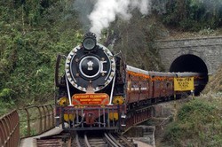 8 Rute Kereta dengan Pemandangan Terindah di India (2)
