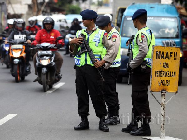 Petugas Gabungan Gelar Operasi Lintas Jaya 2015