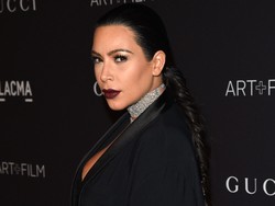 Ngidam, Kim Kardashian Terbang ke Paris untuk Sepotong Cheesecake
