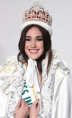 Wanita yang Meraih Gelar Tubuh Sempurna di Kontes Kecantikan, Seperti Apa?