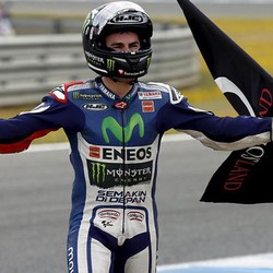 Kemenangan Penuh Cemoohan bagi Lorenzo