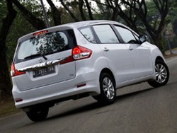 Ini Alasan Pemilihan Warna Ban, Lampu Rem dan Sein