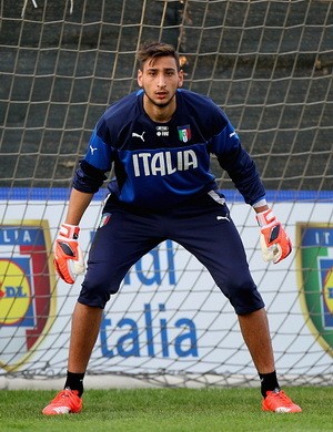 Donnarumma Ingin Ikuti Jejak Buffon