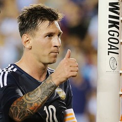 Del Bosque Sebut Spanyol Sempat Berupaya Menaturalisasi Messi