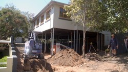 Perbedaan Harga Bahan Bangunan di Depok dan Bogor