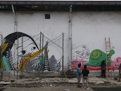 5 Seniman Perempuan Bikin Mural di Rusunawa Marunda Sampai Petamburan