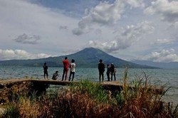 Tersihir Pesona Danau Terbesar Kedua se-Sumatera
