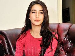 Nabila Syakieb Bakal Bicara Soal Pernikahan Setelah Semua Jelas