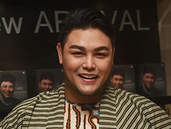 Luncurkan Buku, Ivan Gunawan Buka-bukaan dari Narkoba hingga Percintaan