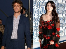 Hiks! Lana Del Rey Putus dari Kekasih