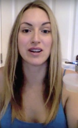 Blogger Kecantikan Ini Klaim Wajahnya Halus karena Facial Sperma