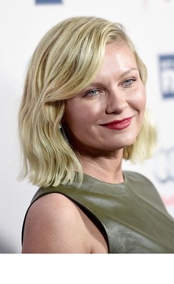Kirsten Dunst Baru Siap Punya Momongan Dua Tahun Lagi