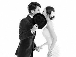 Dongho eks U-Kiss Akhirnya Pamerkan Foto Sang Kekasih