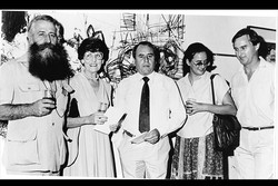 Mengenal Colin Jack-Hinton Daeng Matutu, Pendiri Galeri Maritim di Darwin