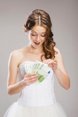 Berapa Biaya yang Dikeluarkan Jika Ingin Mengadakan Bridal Shower?