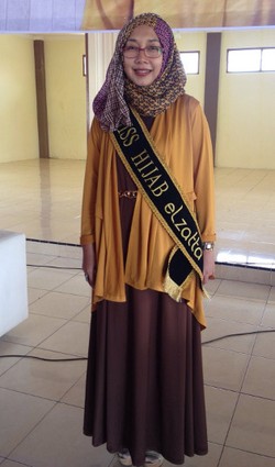 Elzatta Rilis Koleksi Hijab Terbaru Terinspirasi dari Motif Ikat