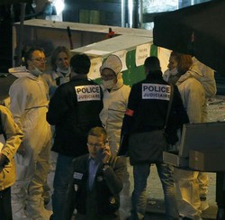 Status Facebook Korban: Mereka Menembaki Kami Satu per Satu