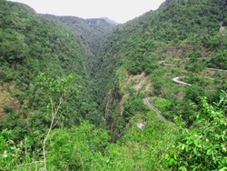 Wisata Alam yang Komplit di Sigura-Gura, Sumut