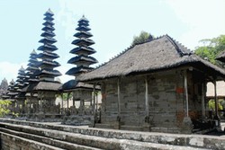Pura nan Megah Peninggalan Kerajaan Mengwi di Bali