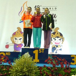 Lindswell Persembahkan Emas Ketiga untuk Indonesia