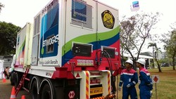 Pertamina Operasikan SPBG Berjalan di Lapangan Banteng