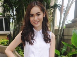 Perkenalkan: Jennifer Eve, Artis yang Tolak Tawaran Stripping