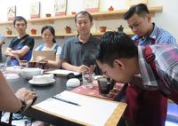 Belajar Cupping, Brewing Hingga Blending di Coffee Class