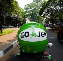 Pendapatan Turun Jadi Alasan Driver Go-Jek Demo
