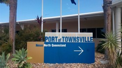 Port of Townsville, Pelabuhan yang Dikelilingi Buaya dan Hiu