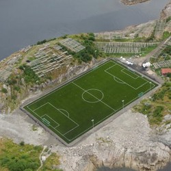 Inikah Lapangan Bola Terindah di Dunia?