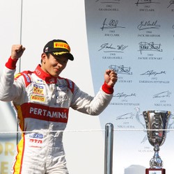 Dijanjikan Sponsor oleh DPRD DKI, Rio Haryanto Tunggu Realisasinya