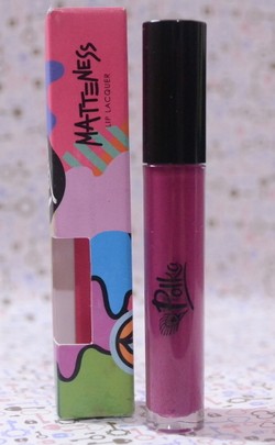 Product Review: Mencoba Lipstik Matte Cair dari Brand Lokal, Polka