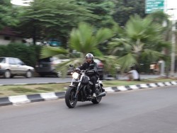 Sekilas Merasakan Impresi Moto Guzzi Audace Bermesin 1400cc