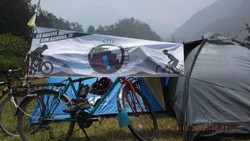 Asyiknya Kemping dan Bersepeda di Kebun Raya Cibodas