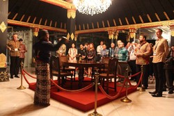 Ketika Pengusaha Australia Berkunjung ke Keraton Yogyakarta