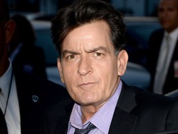 Idap HIV/AIDS Sejak 2 Tahun Lalu, Charlie Sheen Klaim Sudah Sembuh