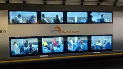 Menjajal Kereta Bertingkat di Bandara Sydney