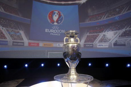 Just Fontaine Sarankan Prancis Lepas Hak Gelar Piala Eropa 2016