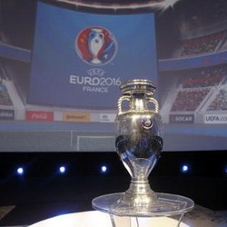 Just Fontaine Sarankan Prancis Lepas Hak Gelar Piala Eropa 2016