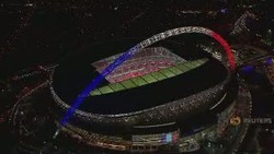 Penghormatan Pemain Bola Nasional untuk Korban di Paris