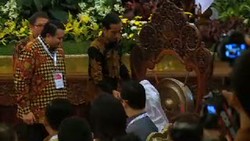 Dicatut Soal Saham Freeport, Jokowi: Ya, Harus Menghormati