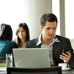 Microsoft Cs Bidik 100 Ribu Mobile Worker