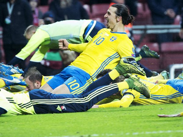 Swedia Lolos ke Putaran Final Piala Eropa 2016