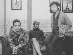 Ombak Cantik Bawa Elephant Kind Menjulang Tinggi