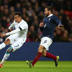 Inggris Kalahkan Prancis 2-0