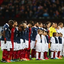 Ketika Seisi Wembley Larut dalam La Marseillaise
