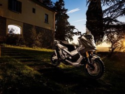 Honda Rilis Konsep Skuter Adventure